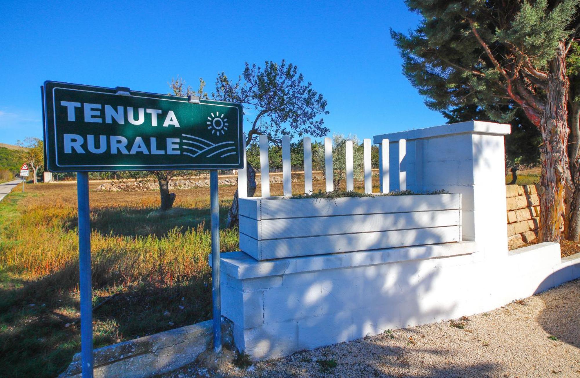 Tenuta Rurale Luxury&Nature Gravina in Puglia Exteriör bild